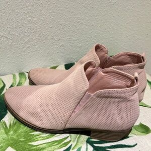 Rampage Women's Pink Ankle Boots